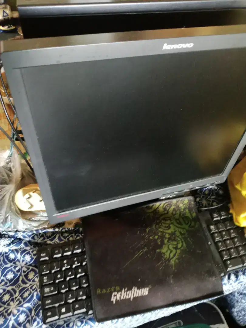 Komputer lenovo komplit