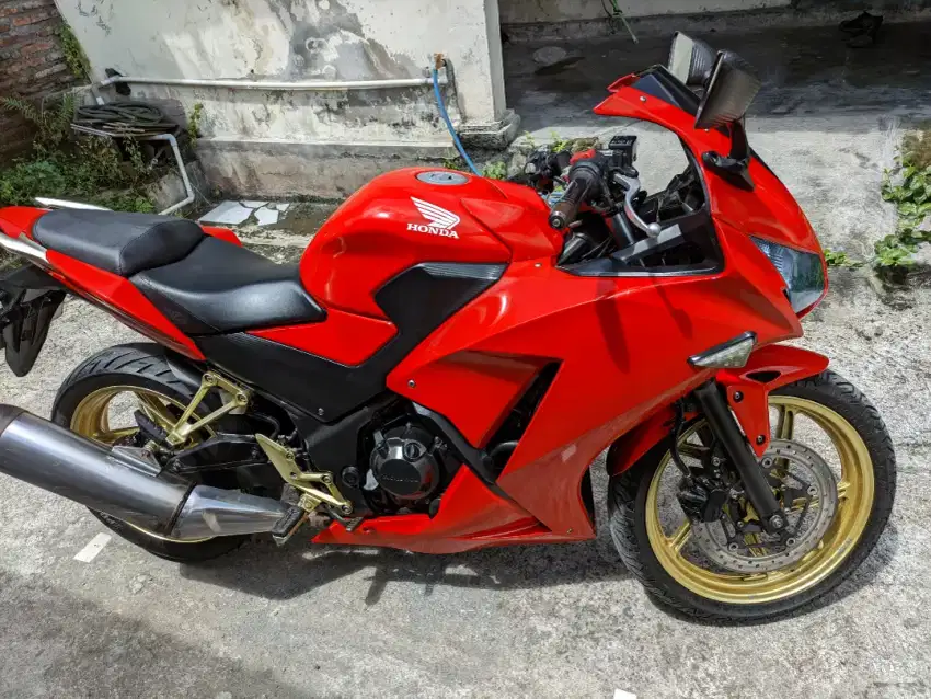 CBR 250 R k33 CBU Thailand
