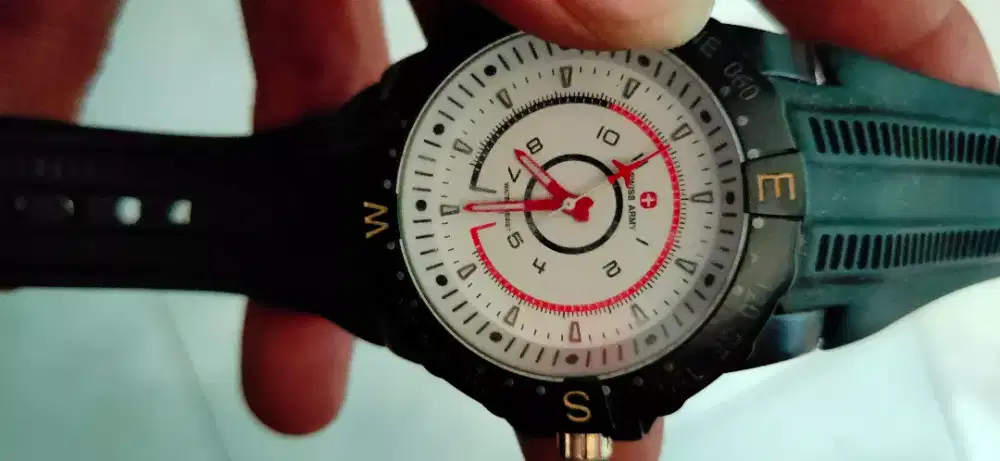 Jam tangan laki sporti