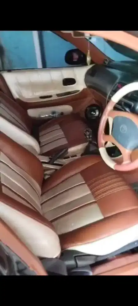 TOYOTA GREAT COROLLA (1995)