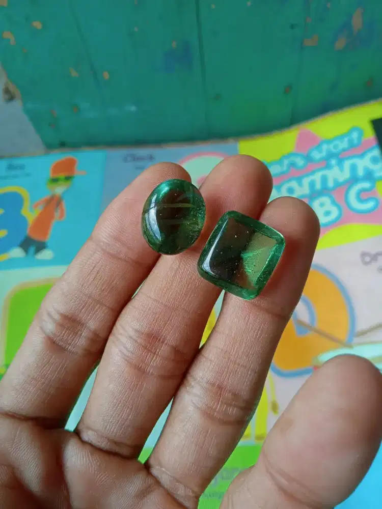 Batu green cyclop Papua dari gunung Sentani Jayapura