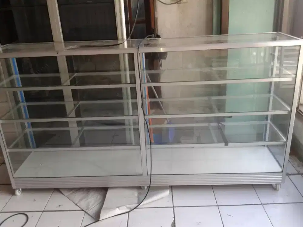 Etalase Toko P.200cm