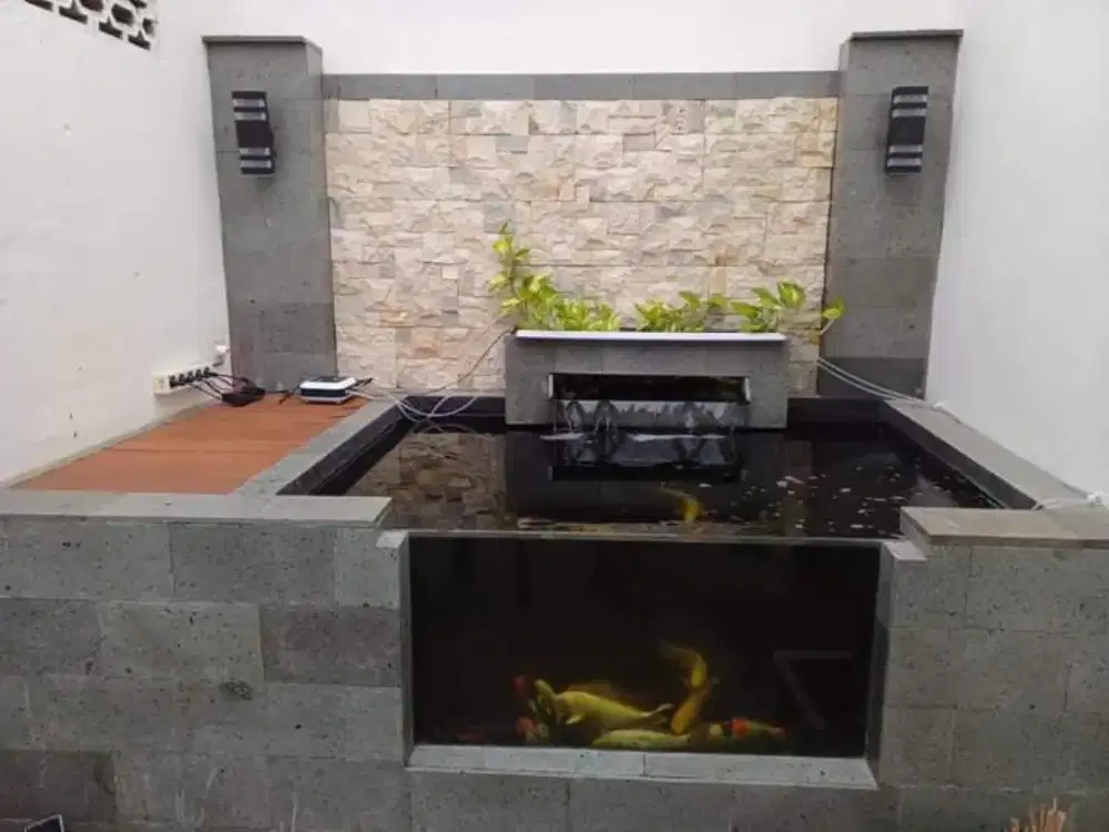 Kolam minimalis kaca