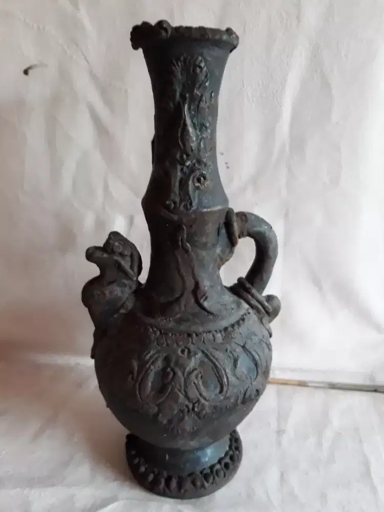 Teko kendi antik tua