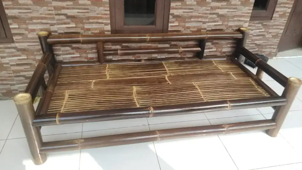 Kursi set bambu hitam