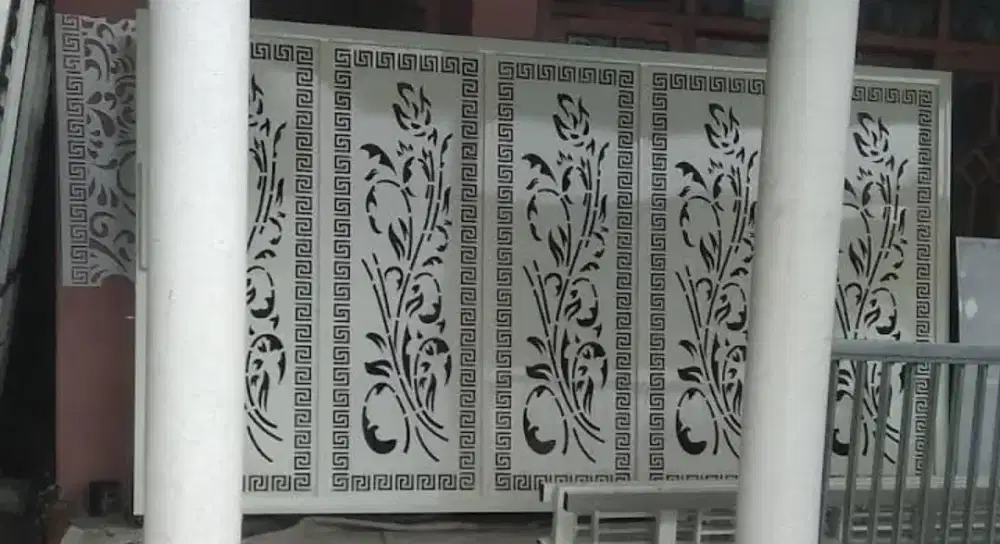 pintu sliding motif ornamen