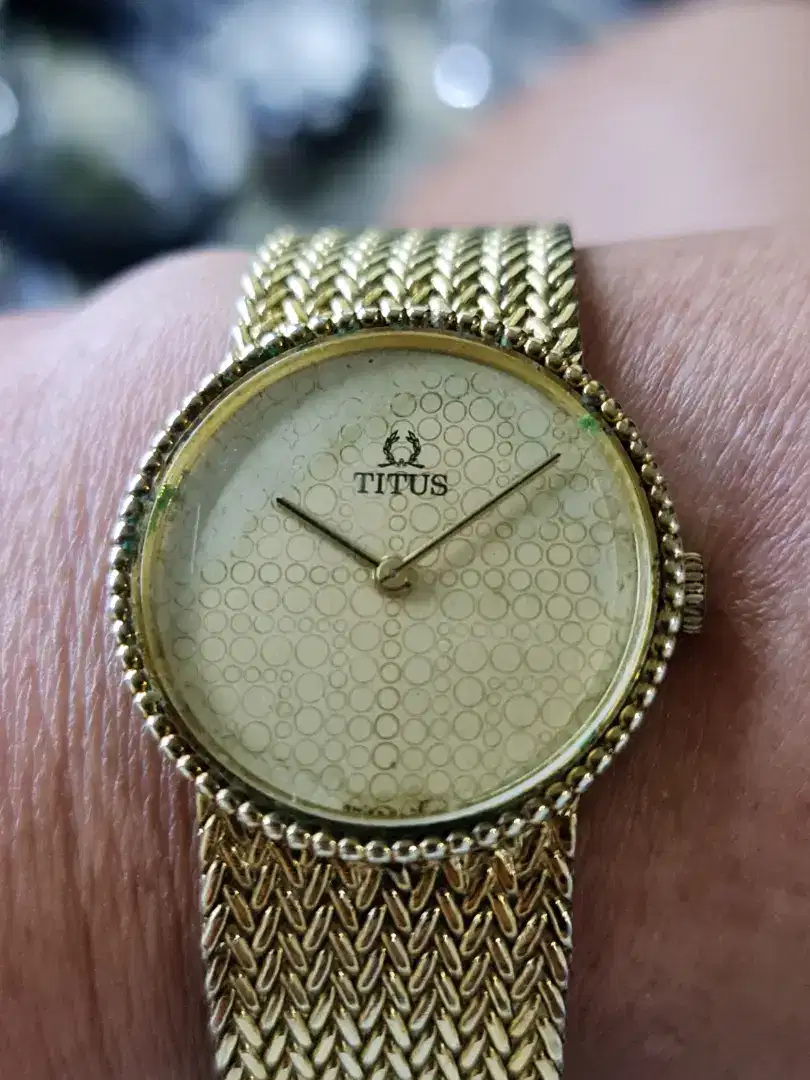 Titus golden women watches