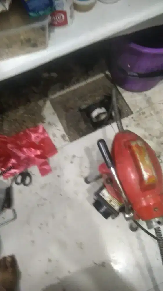 Ahli tukang solusi Jasa pelancaran saluran pipa mampet ( Pondok Aren )