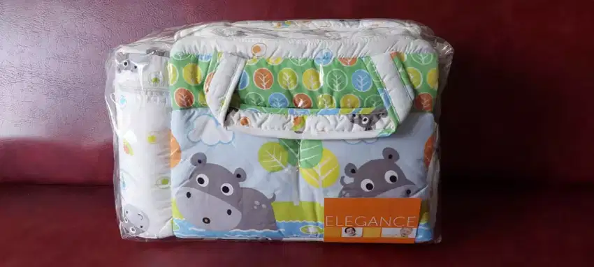 Tas bayi Ukuran: 25 x 43 x 15cm