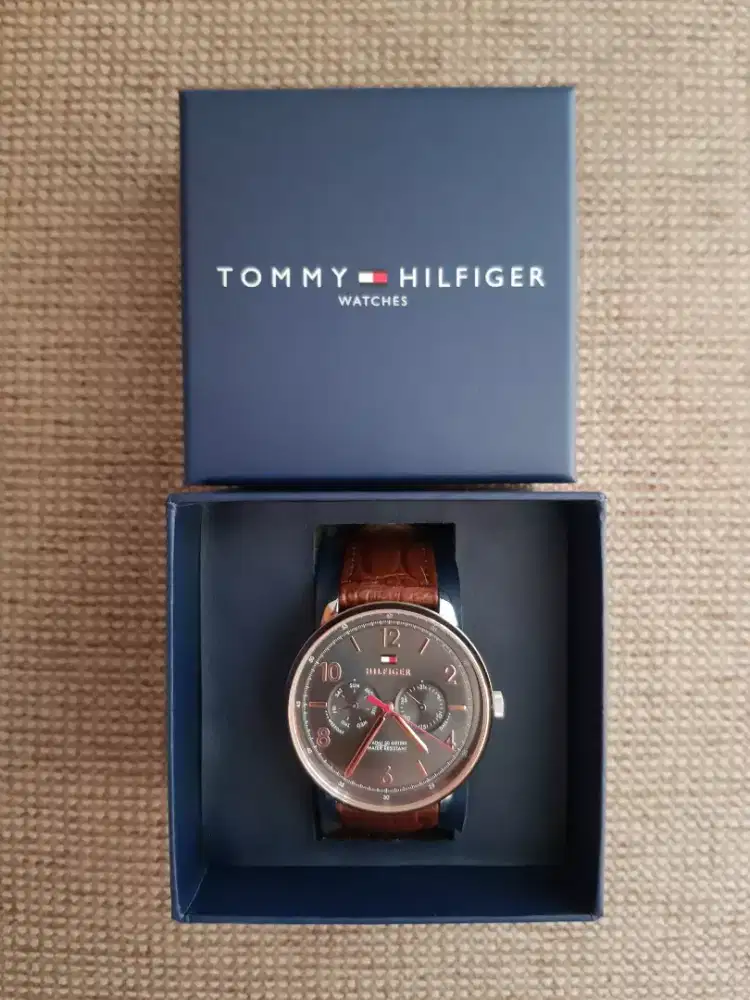 Jam tangan shop tommy hilfiger