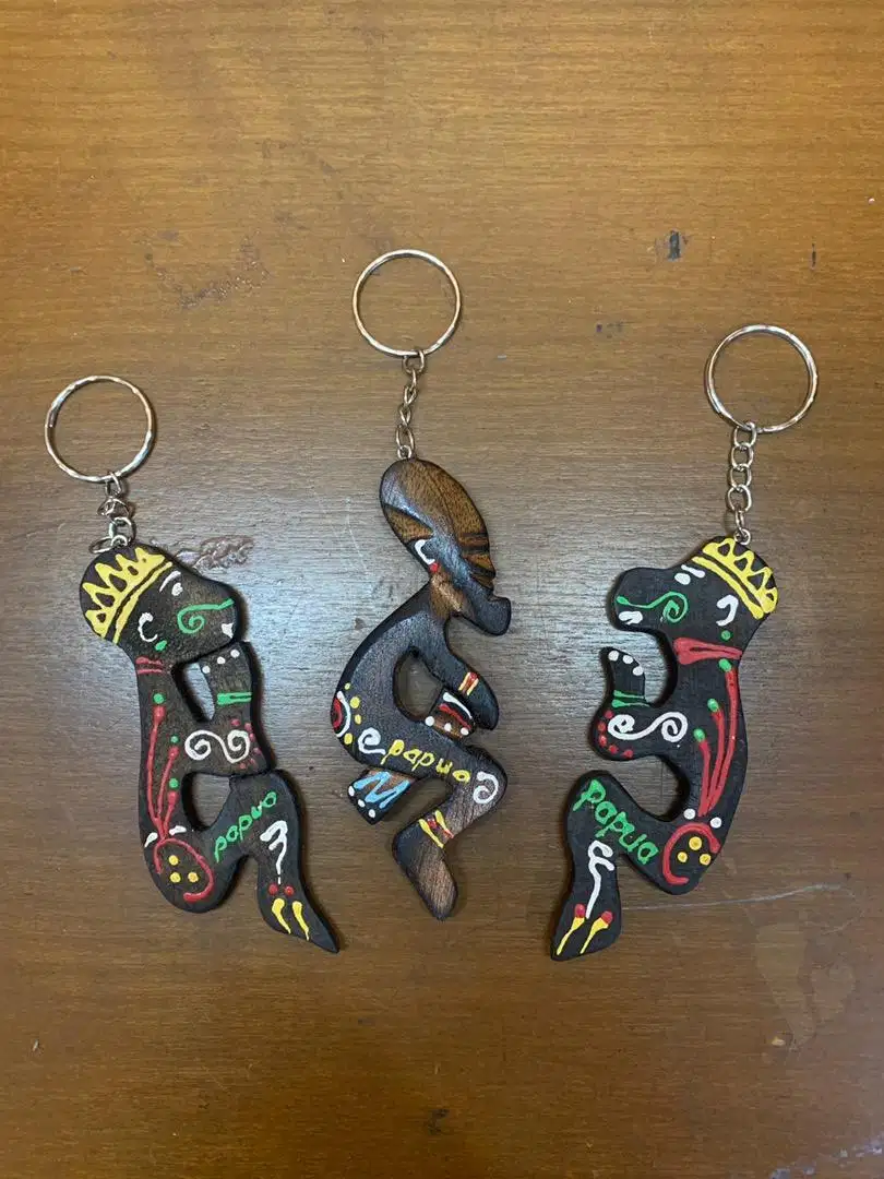Gantungan Kunci Kayu Khas Papua 3pcs, Souvernir Papua, Oleh Oleh Papua