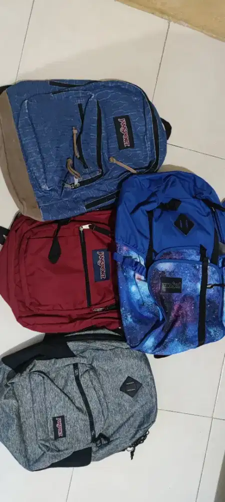 Ukuran tas outlet jansport