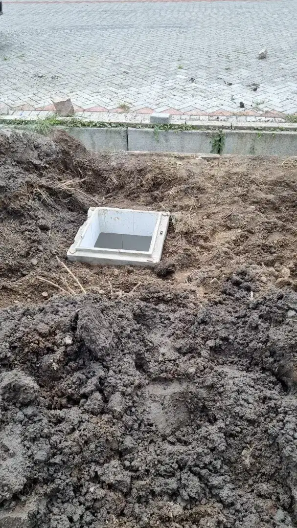 Tandon air ground tank beton cor tanam