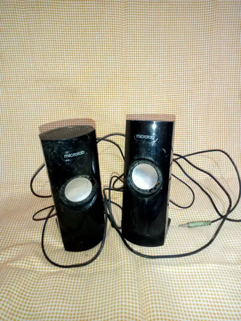 Speaker Microlab B-18 Hitam