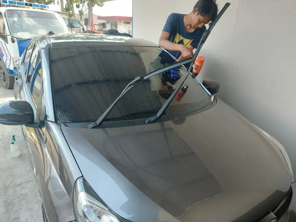 kaca film mobil adem dan tahan lama