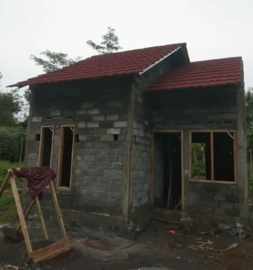 Bongkar pasang atap lama ganti bajaringan dan atap genteng metal pasir