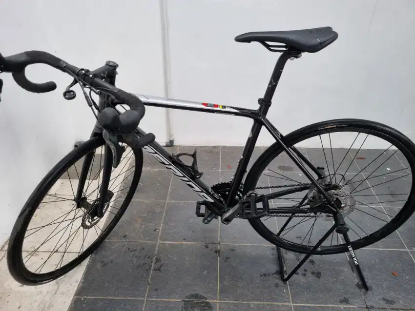Sepeda Balap Merida Scultura 300 Hitam Size M Roadbike