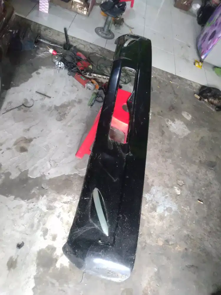 Bemper depan L300