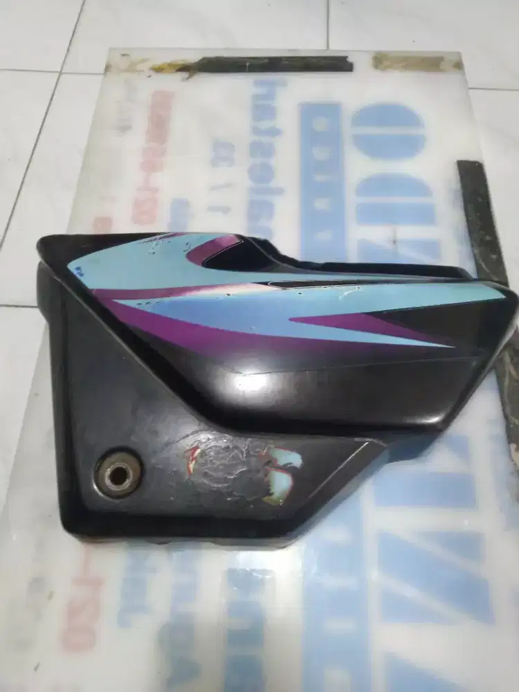 Bok samping Mega pro lama sebelah kiri