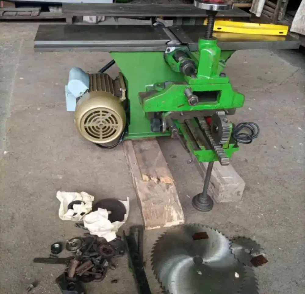 Mesin Jointer Multifungsi 6inch 1300w brg baru stock lama THN 96