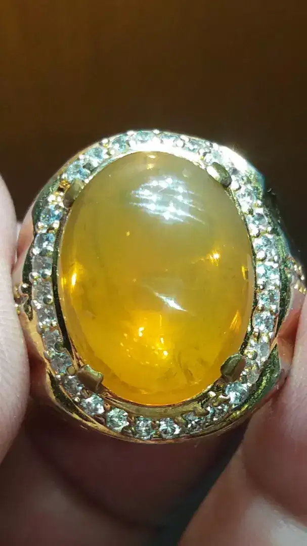 Jual Batu Cincin Golden Yellowish Fire Oval Crystal Good Performance