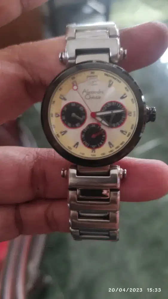 Jam tangan wanita AC