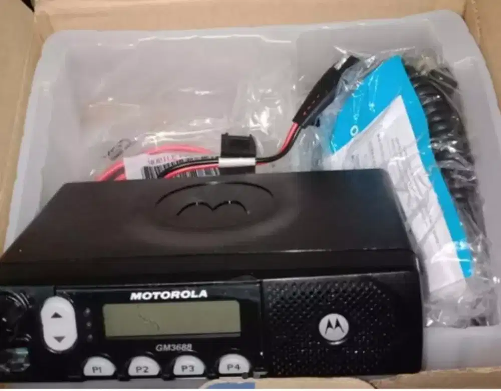 Motorola GM 3688 UHF
