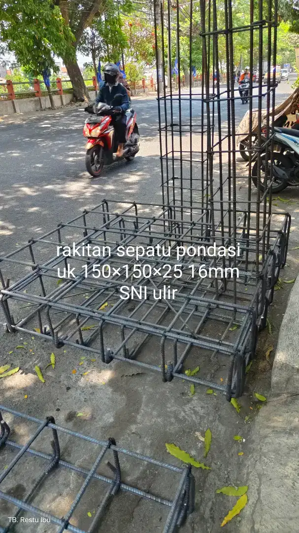 Besi rakitan sepatu pondasi 150×150×25 besi 16.mm ulir SNI