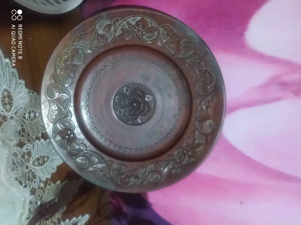 Pajangan piring ukir kayu