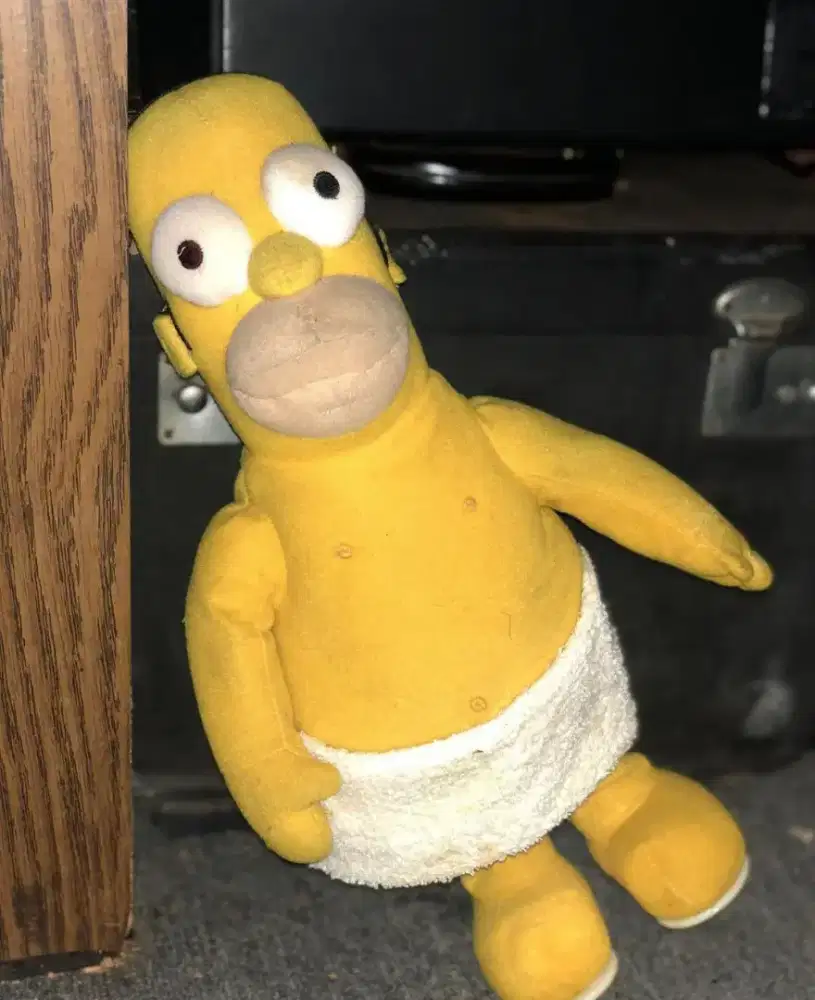 Pajangan Boneka Bart Simpson tinggi 30cm
