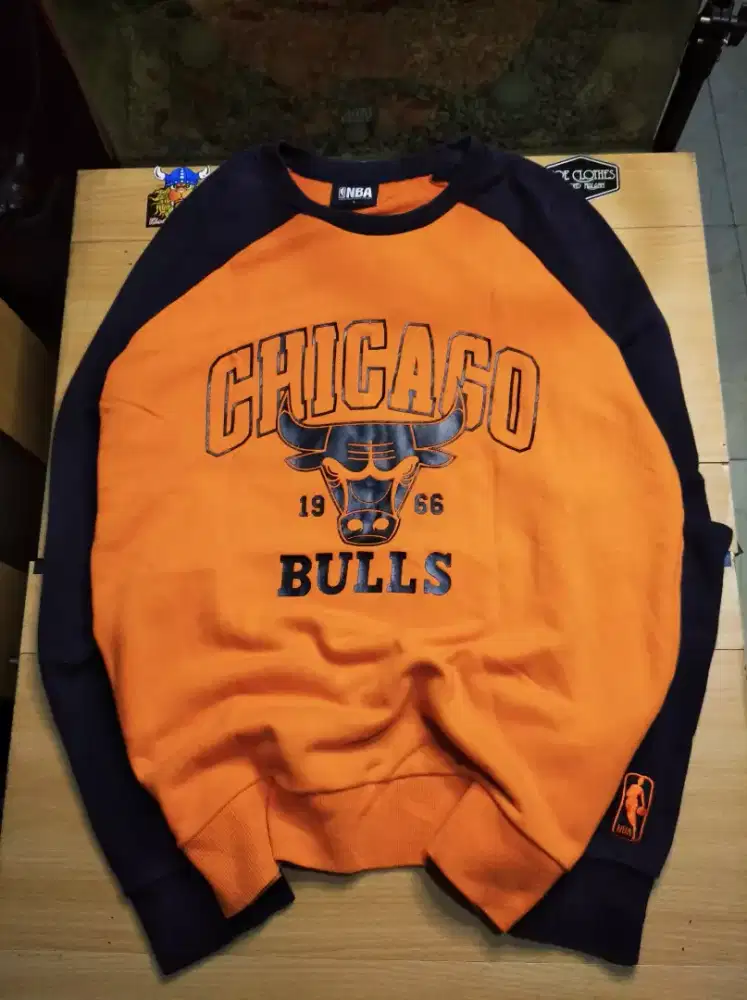 chicago Bulls nba crewneck