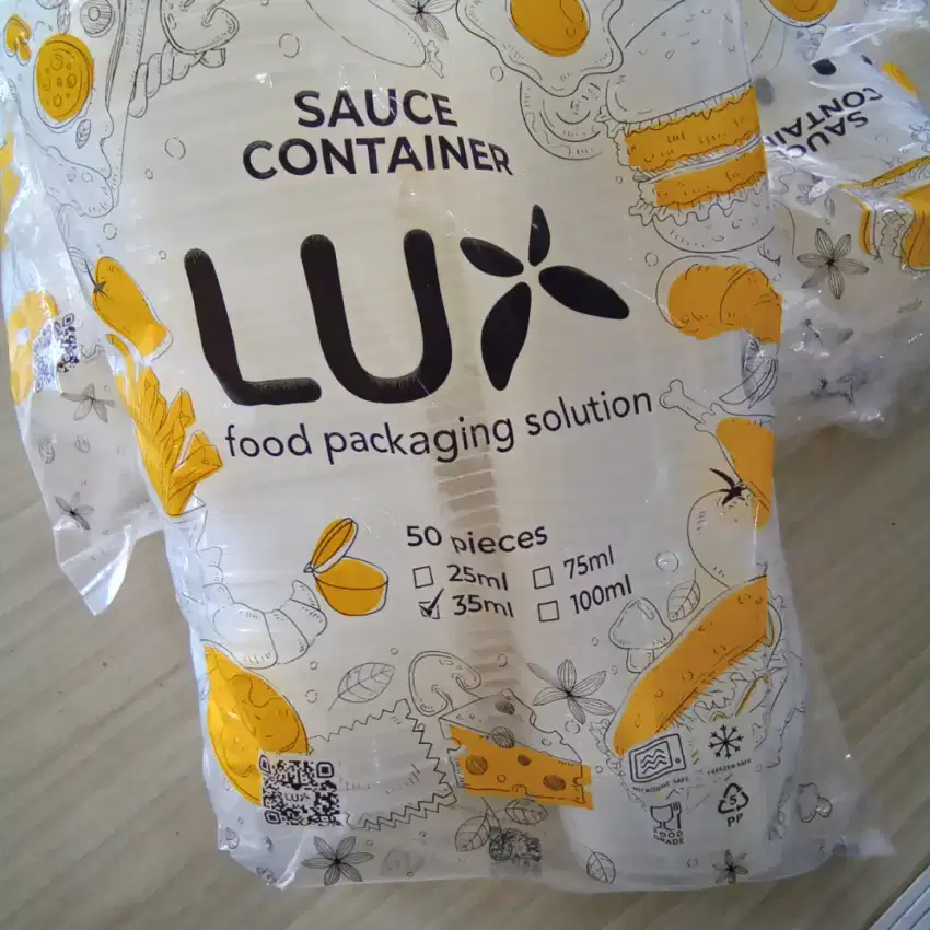 Sauce container cup plastik sambal 35ml lux (1pack 50pcs)