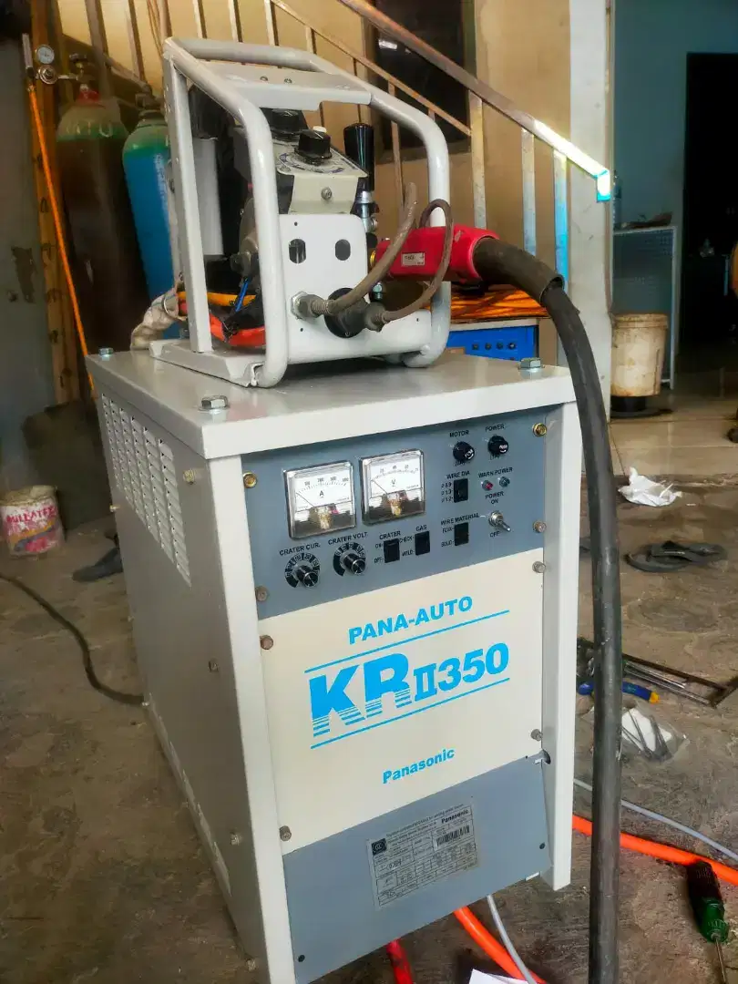 PANASONIC KR2-350 (mesin las Co2/mig welding/GMAW)