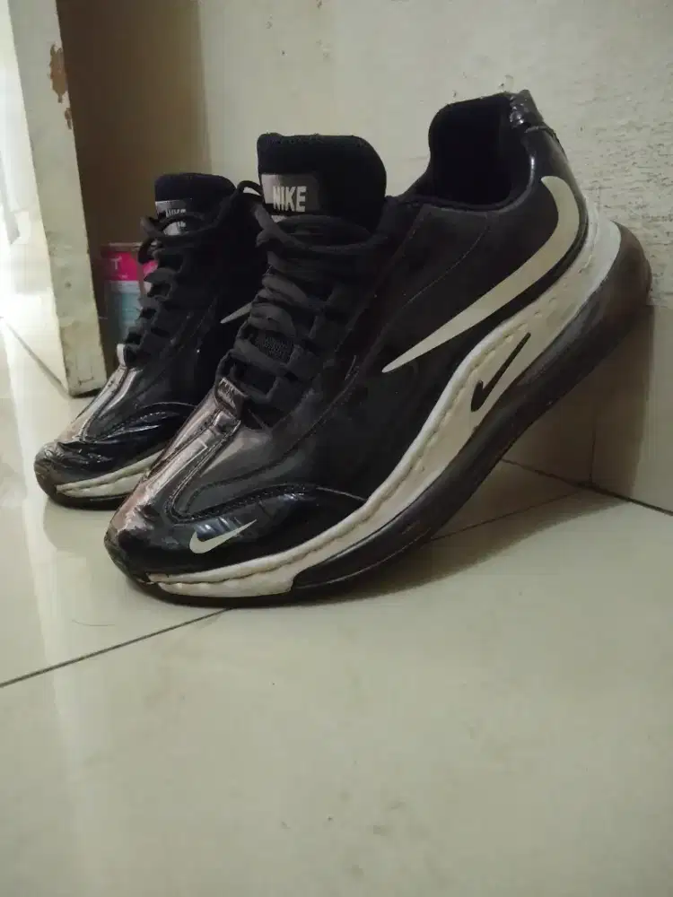 Sepatu nikeeeee
