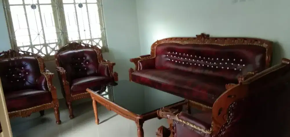 Terima pesan bikin baru sofadan perbaikan ganti bahan reparasi(meubel)