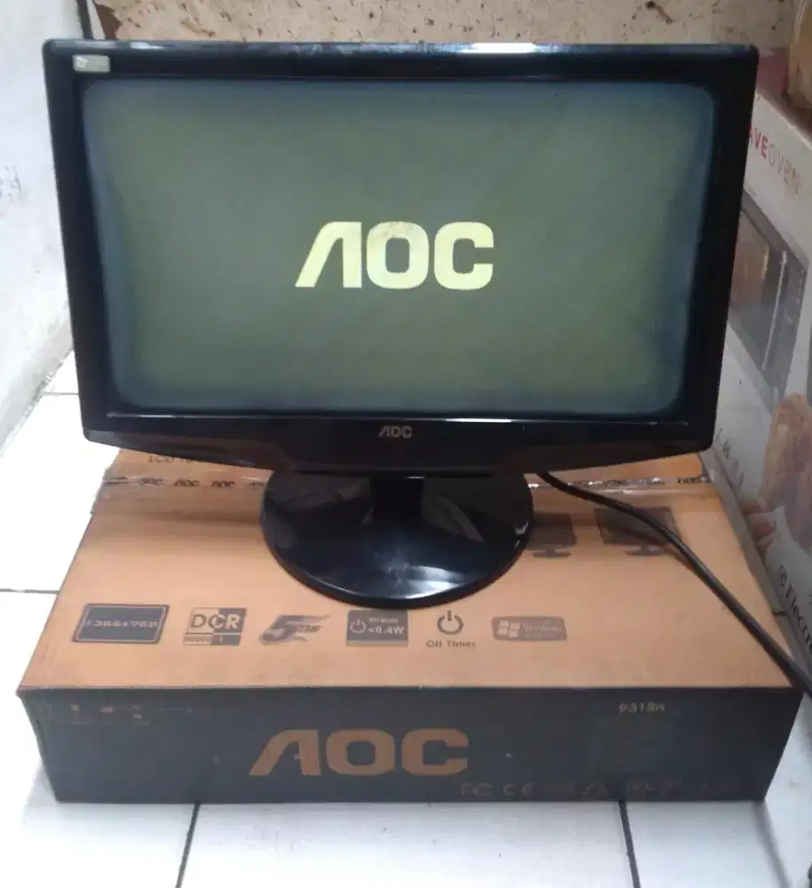 Jual Monitor lcd merk AOX , 19 inc minus seperti di layar, seadanya.