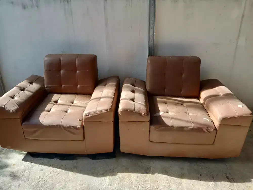 Jasa reparasi service perbaikan sofa bed kursi makan kantoe