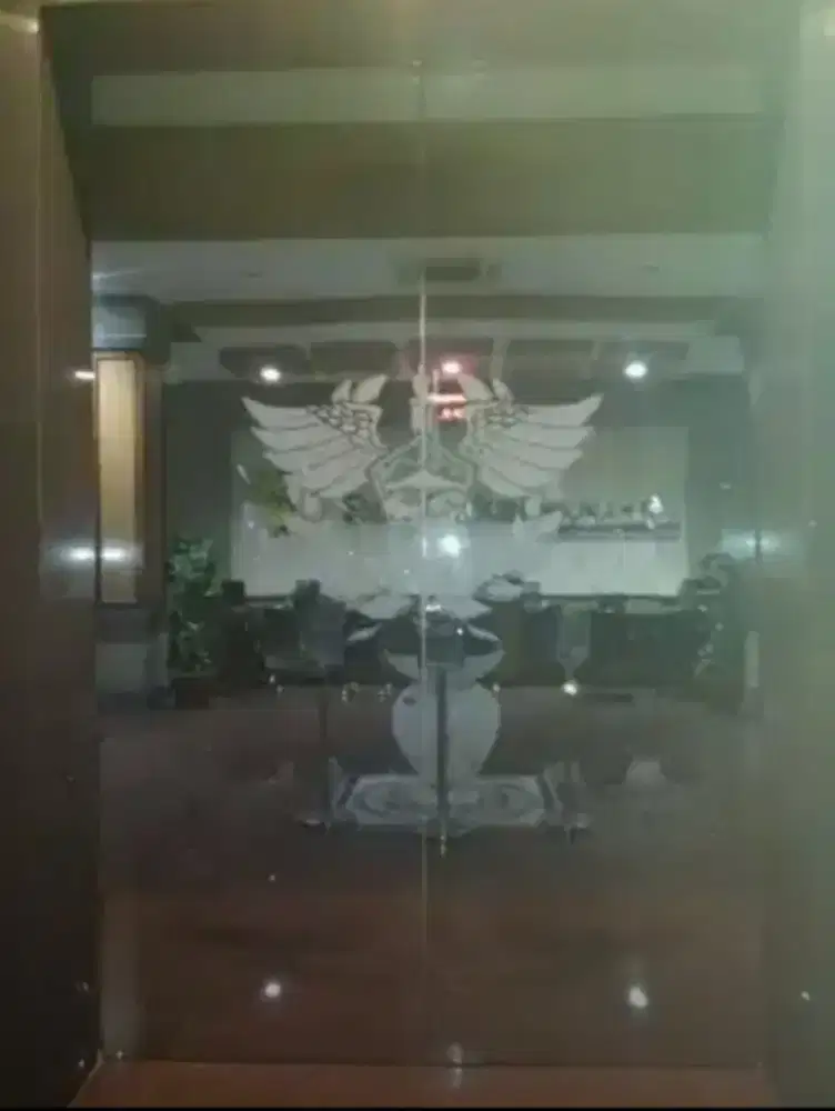 Cutting sticker Sanblas dan Kaca Film desain gambar bisa disesuaikan