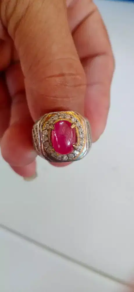 Jual cepat batu cincin Rubi.
