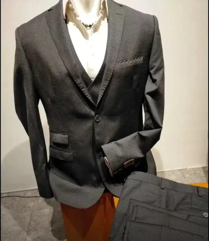 Jas Kigili satu set Brand ((Tessuti))