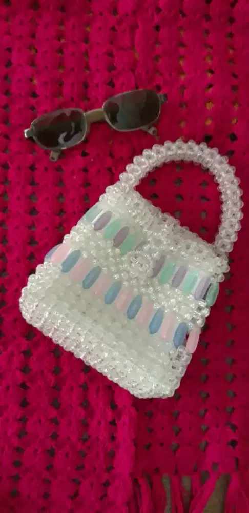 TAS MUTIARA / TAS MANIK MANIK