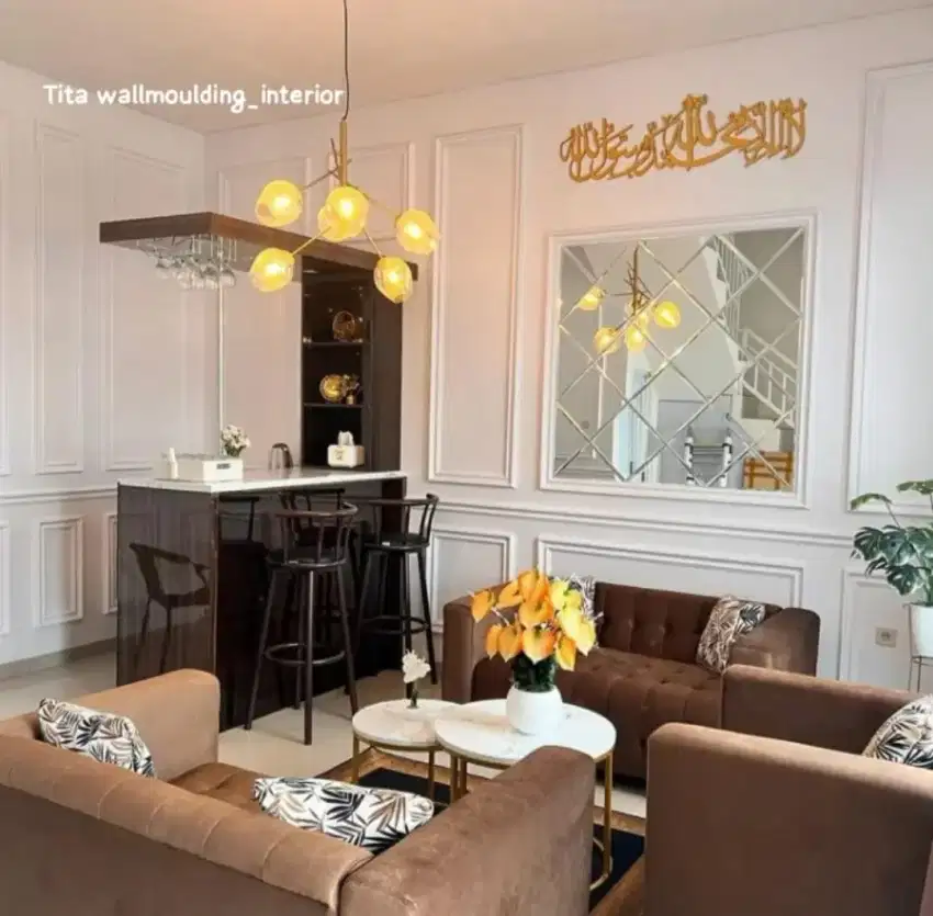 Wainscoting/wall moulding gypsum