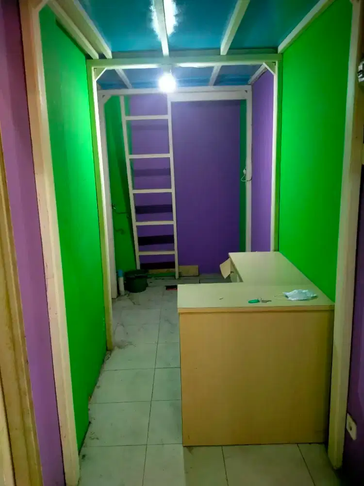 Dijual / Disewakan kios lokasi strategis di pegangsaan kelapa gading
