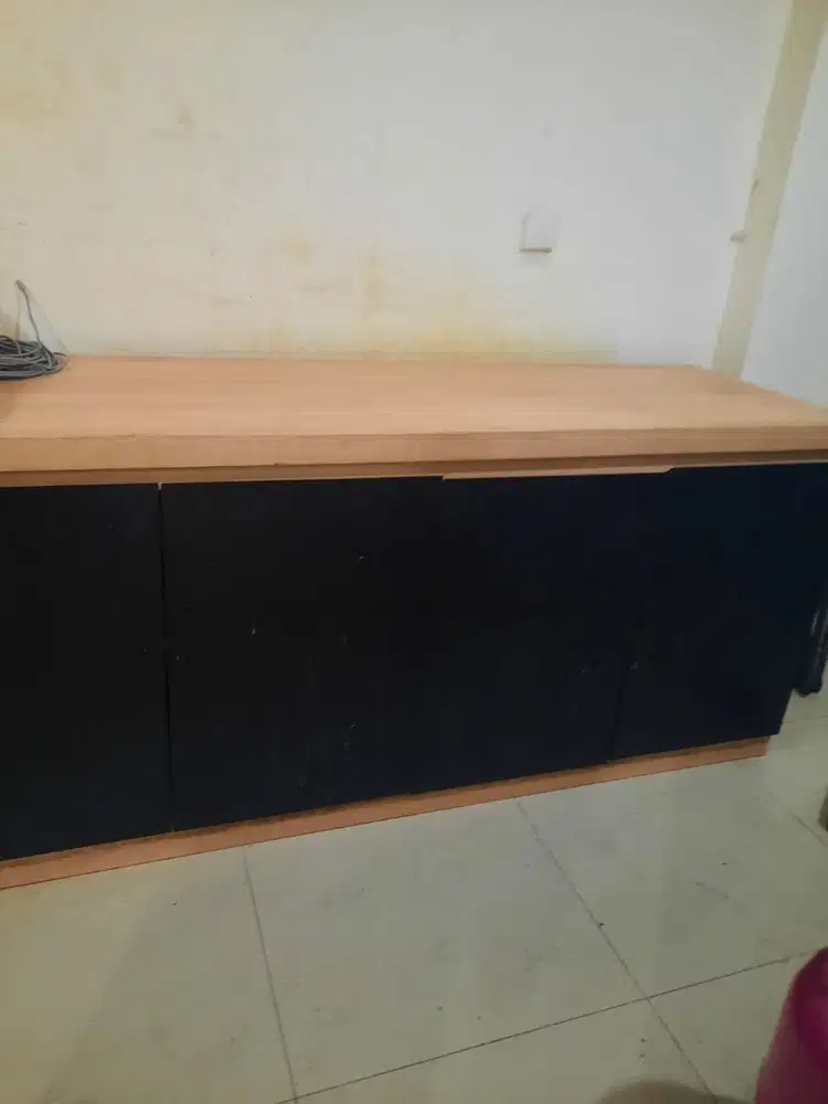 Lemari Rak Serbaguna