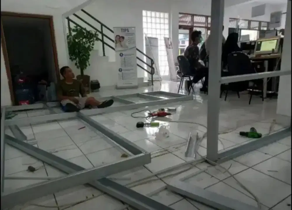 Jasa bongkar pasang partisi gypsum