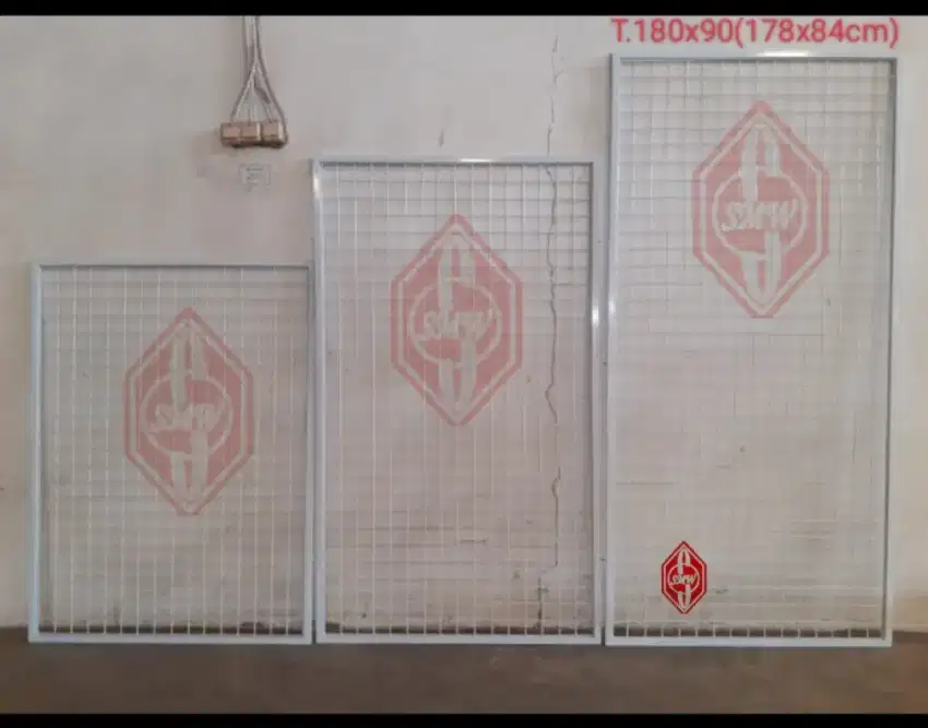 Rak Backmesh Polos T.200x90 (194x84cm)