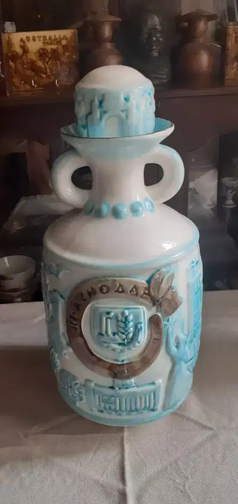 Guci / pajangan dari Rusia