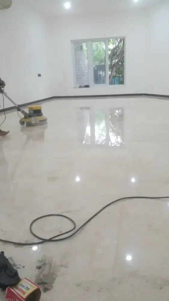 Jasa poles marmer ,granite &cleaning segala jenis lantai
