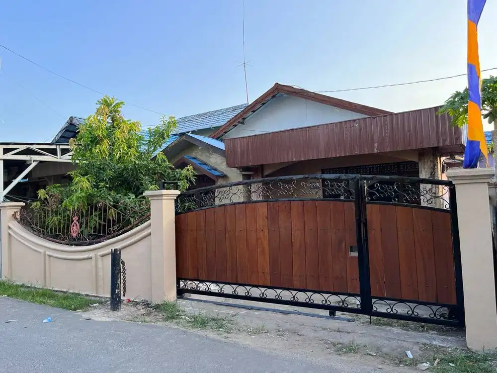 Pagar Besi klasik dan minimalis