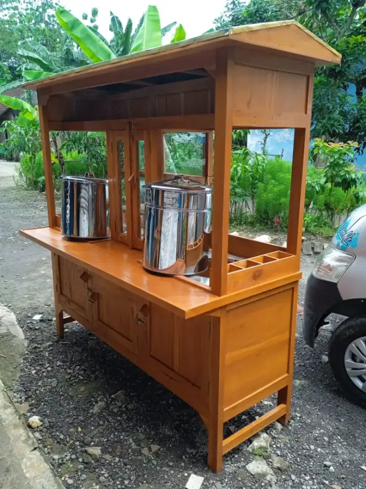 Gerobak Mie ayam Bakso